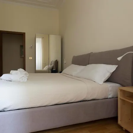 Domus 1886 דירה *